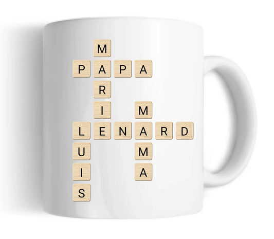 Scrabble Tasse personalisiert – Geschenkidee im Kreuzworträtsel-Design mit Namen