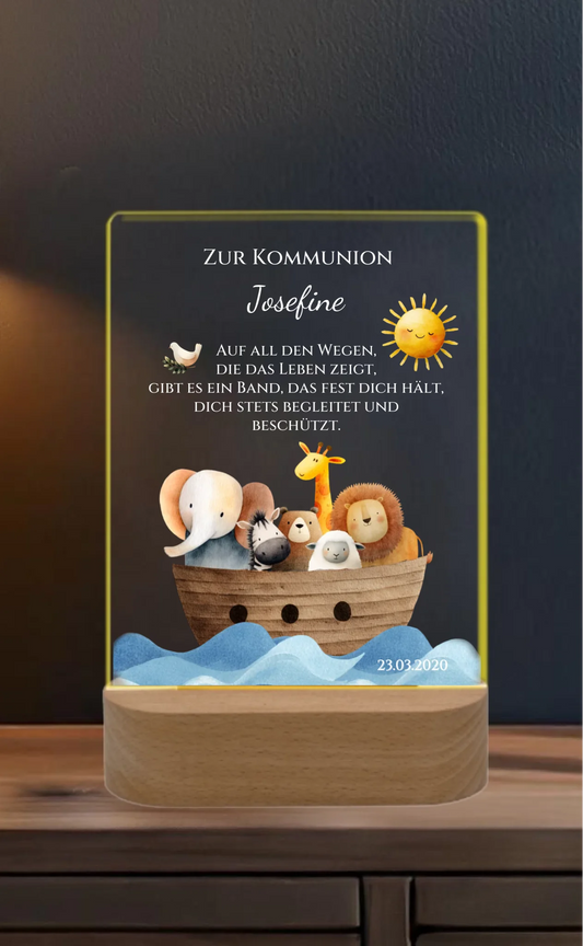 Zur Kommunion / Konfirmation / Taufe oder Geburt. Personalisiertes Kinder oder Baby - LED Nachtlicht Arche Noah.