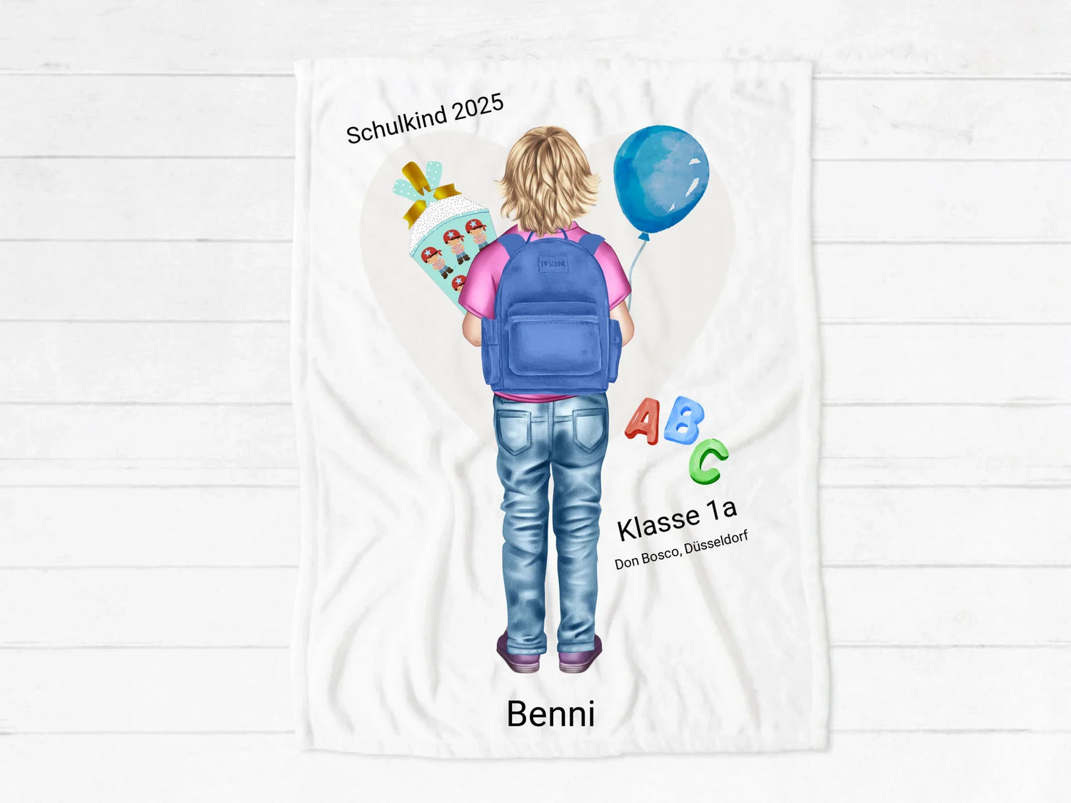 Einschulungsgeschenk kuschelige Decke mit Namen, Datum und Wunschtext für Jungs und Mädchen.