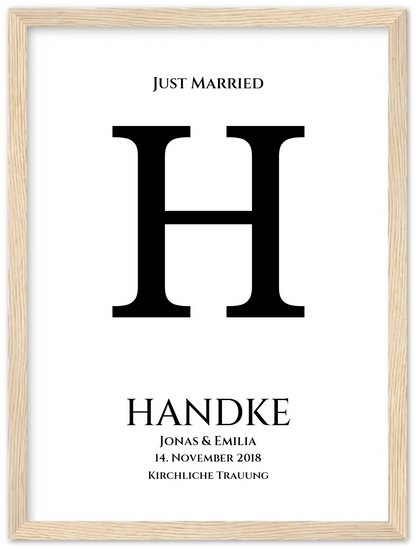 Personalisiertes Hochzeitsposter "Just Married" | Hochzeitsgeschenk mit Namen und Datum Premium Matte Paper Wooden Framed Poster - Wood - Vertical Gerahmtes Poster