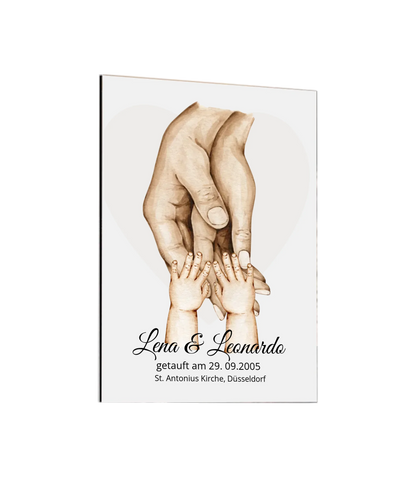 Personalisiertes Geschenk zur Taufer Hände | Bild Familie | Familienname | Namen Eltern | Kindername | personalisiertes Taufgeschenk