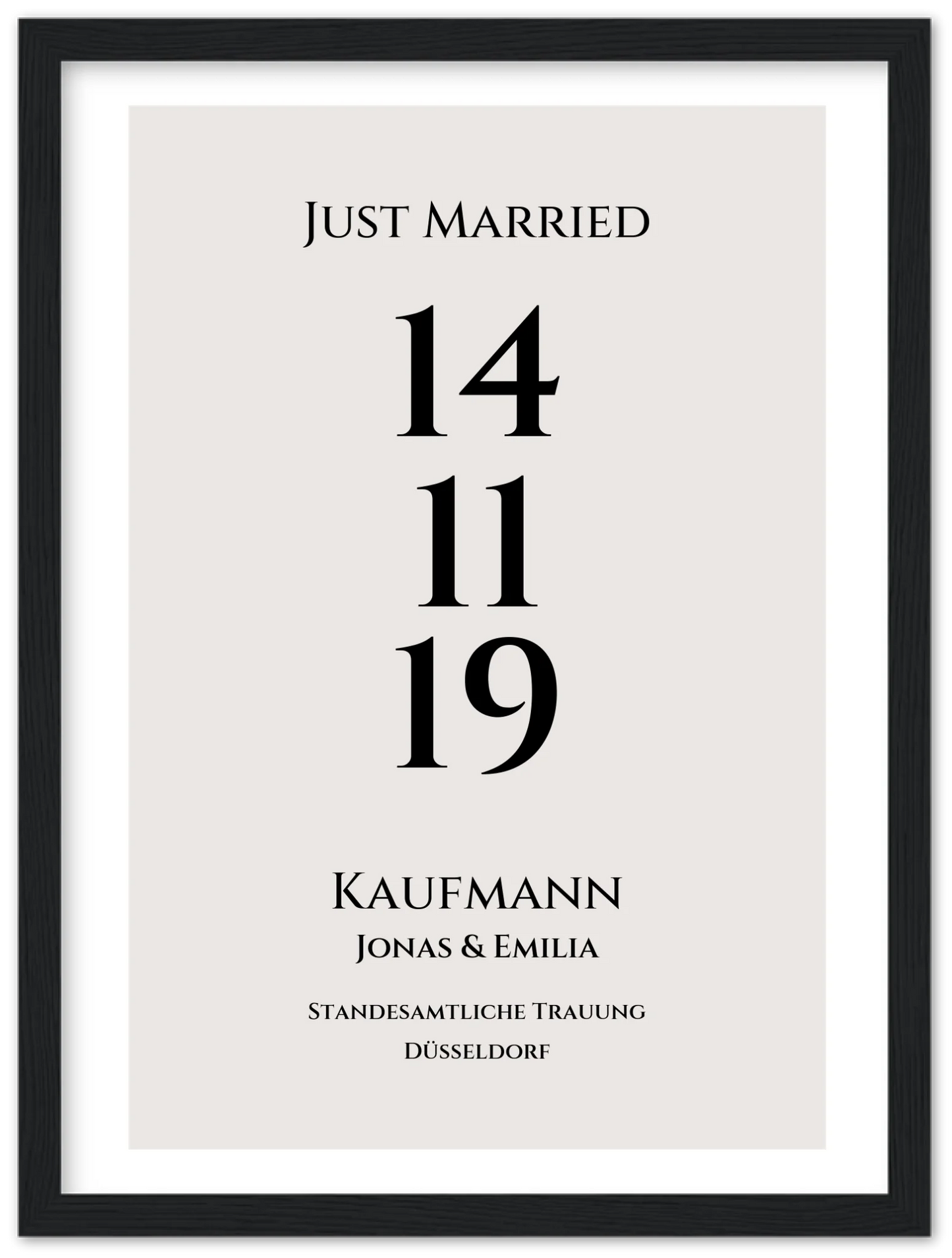 Personalisiertes Hochzeitsposter "Just Married" | "Hochzeit Datum" Hochzeitsgeschenk mit Namen und Datum Premium Matte Paper Wooden Framed Poster - Black - Vertical Gerahmtes Poster