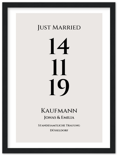 Personalisiertes Hochzeitsposter "Just Married" | "Hochzeit Datum" Hochzeitsgeschenk mit Namen und Datum Premium Matte Paper Wooden Framed Poster - Black - Vertical Gerahmtes Poster