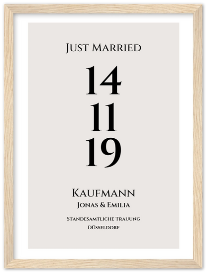 Personalisiertes Hochzeitsposter "Just Married" | "Hochzeit Datum" Hochzeitsgeschenk mit Namen und Datum Premium Matte Paper Wooden Framed Poster - Wood - Vertical Gerahmtes Poster