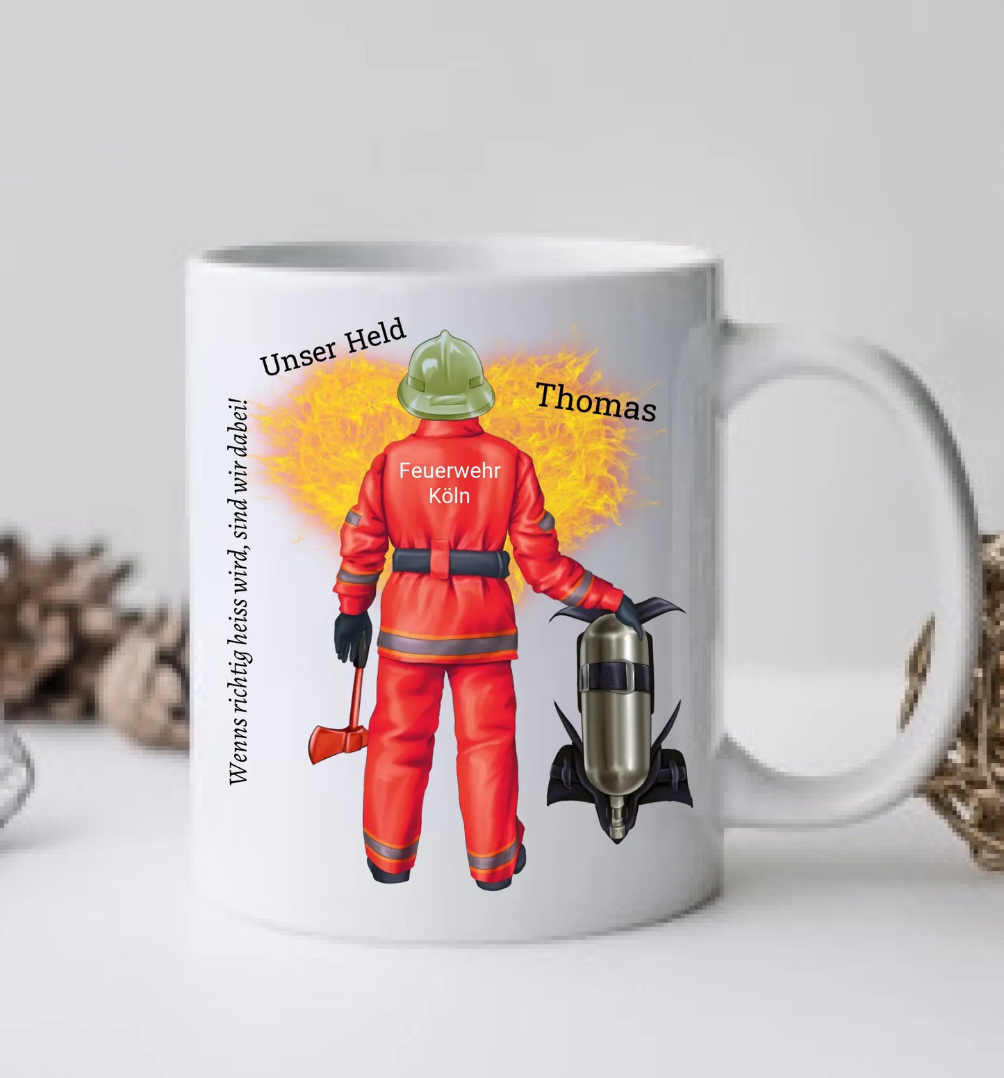 Personalisierte Feuerwehr Tasse mit Namen & Spruch – Geschenk für Kollegen & Feuerwehrmann Keramiktasse 330 ml Mug Classic - Panorama