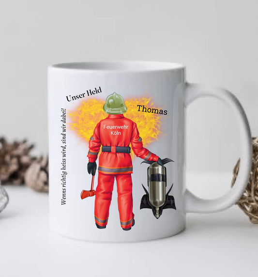 Personalisierte Feuerwehr Tasse mit Namen & Spruch – Geschenk für Kollegen & Feuerwehrmann Keramiktasse 330 ml Mug Classic - Panorama