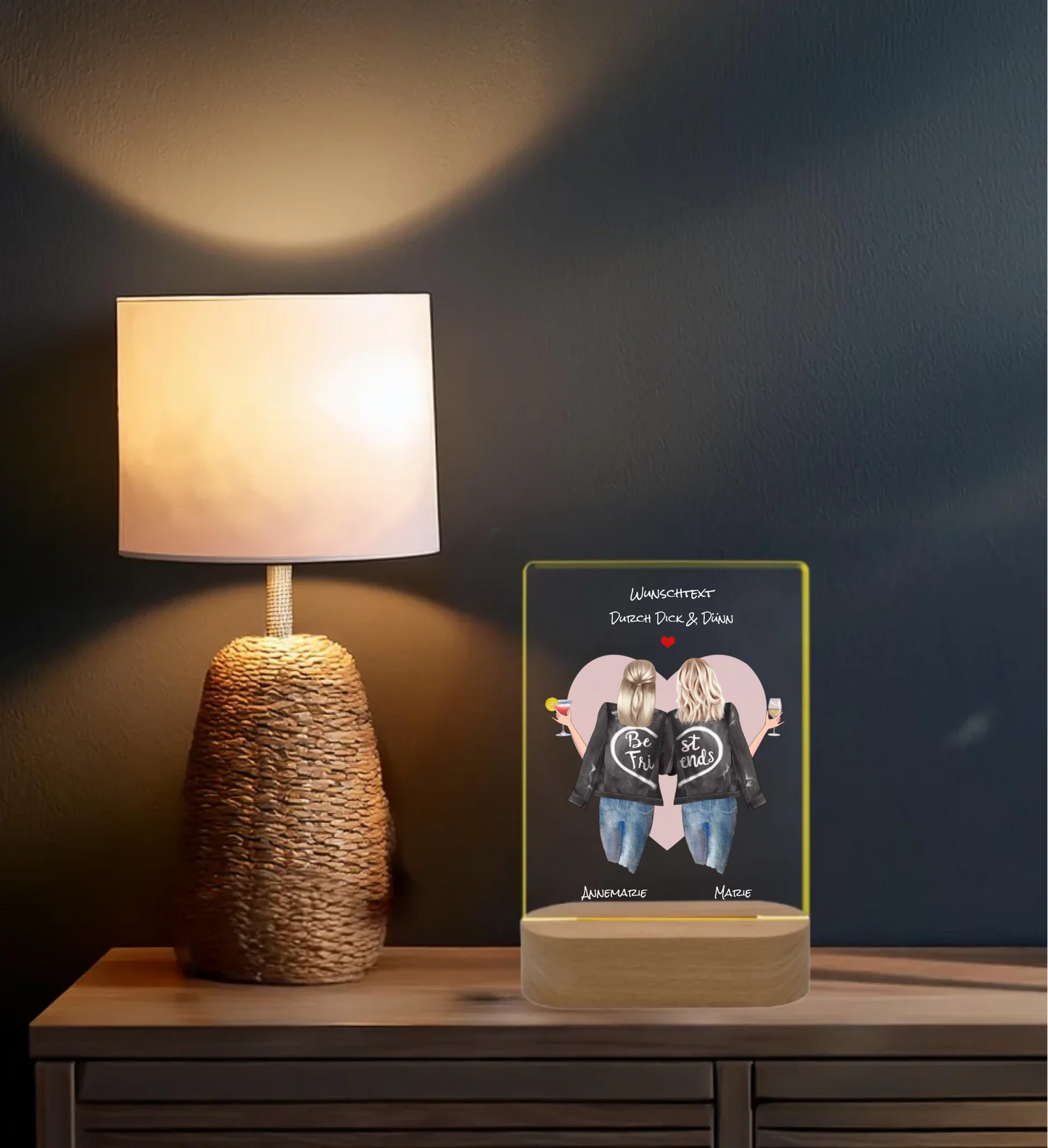 Komode Licht an