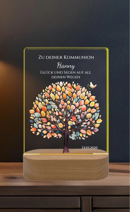 Zur Kommunion / Konfirmation / Taufe oder Geburt. Personalisiertes Kinder oder Baby - LED Nachtlicht Lebensbaum